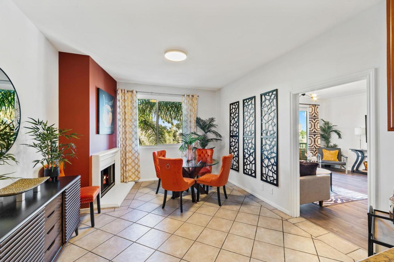 Beverly Hills 2 Bed 2 Bath Penthouse With Den And Parking 414 Los Ángeles Exterior foto
