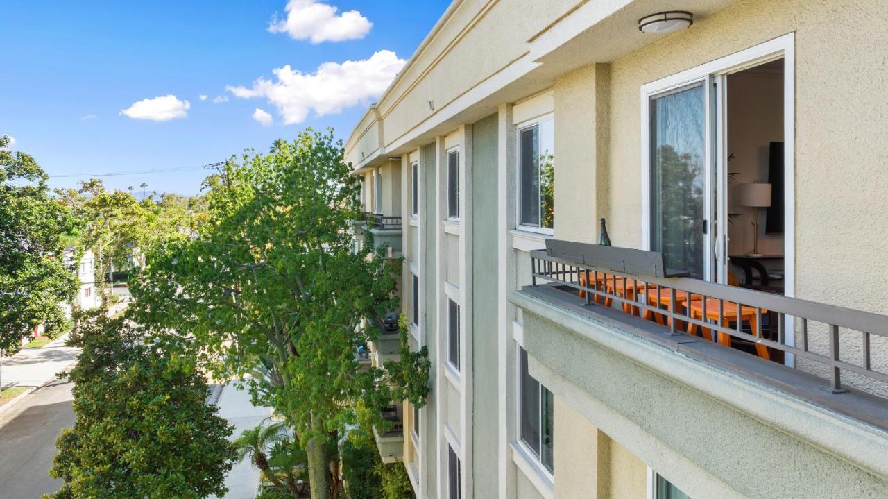 Beverly Hills 2 Bed 2 Bath Penthouse With Den And Parking 414 Los Ángeles Exterior foto