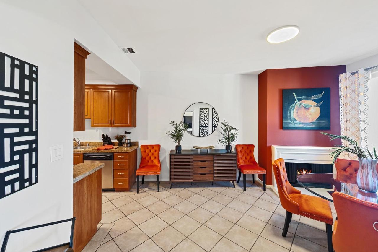 Beverly Hills 2 Bed 2 Bath Penthouse With Den And Parking 414 Los Ángeles Exterior foto