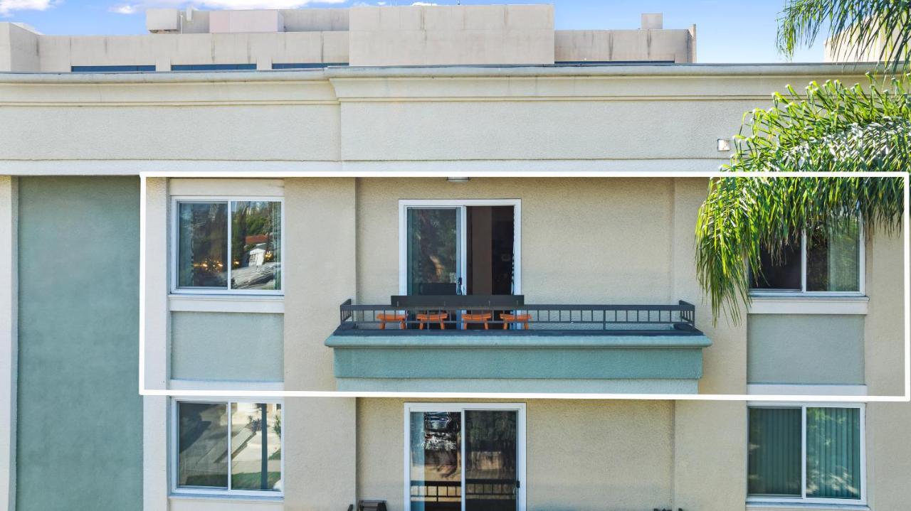 Beverly Hills 2 Bed 2 Bath Penthouse With Den And Parking 414 Los Ángeles Exterior foto